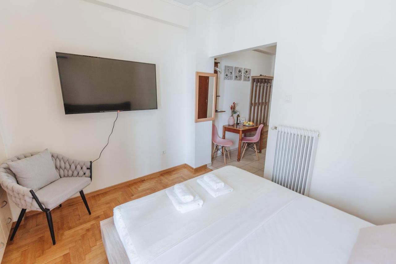 Apartmán Shiny Filis For 2 Vipgreece Atény Exteriér fotografie